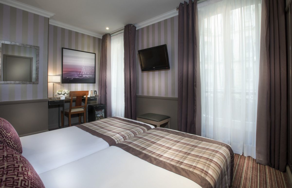 Hotel Elys&eacute;es Union Paris - Double Room